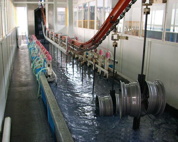 汽车零配件电泳涂装生产线 驱动高品质零部件制造的核心工艺